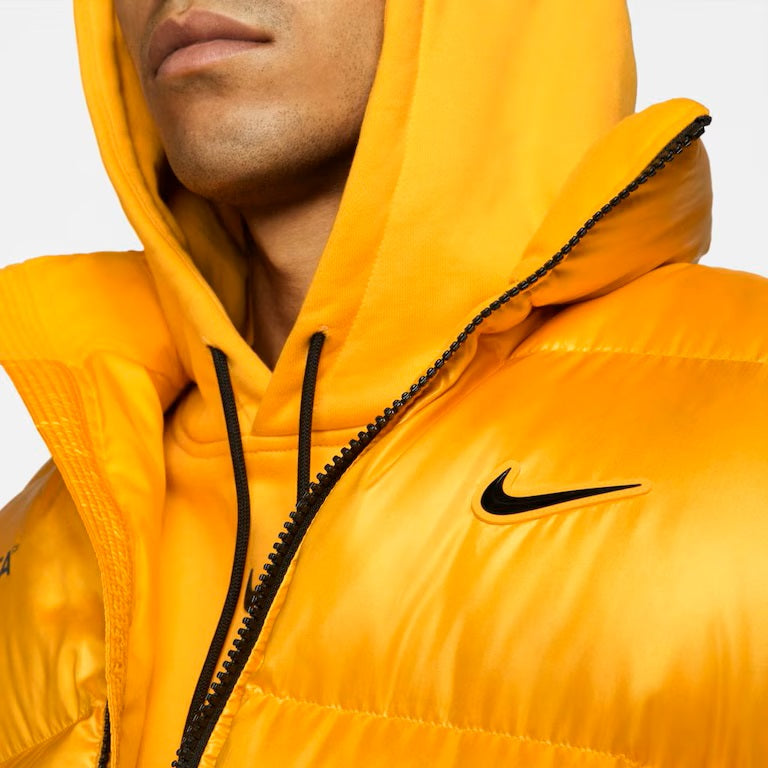 Jaqueta Puffer NOCTA x Nike Amarela