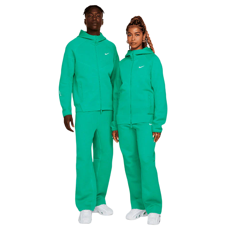 Conjunto Nike Tech Fleece Stadium Green Sail