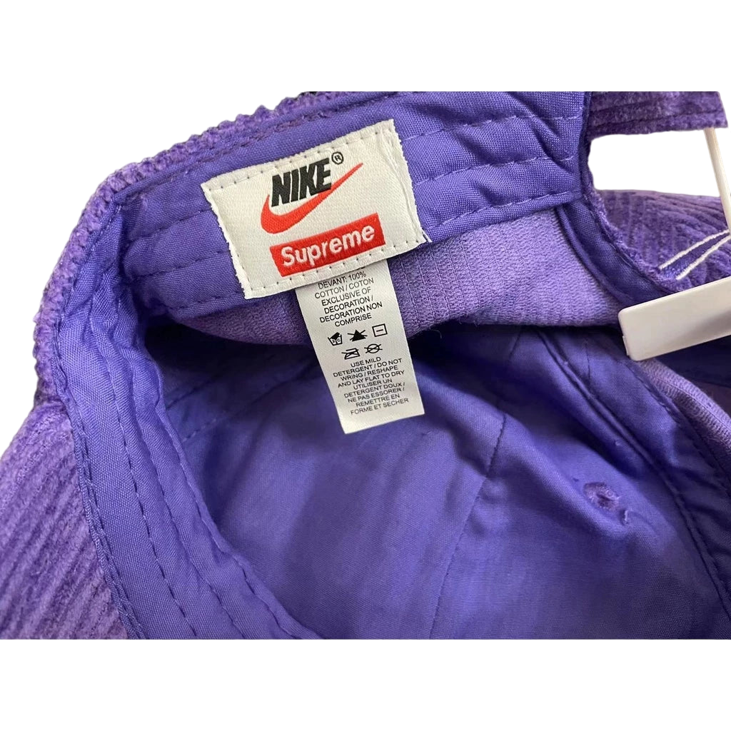 Boné Supreme x Nike Arc Roxo