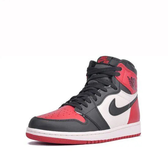 Tênis Nike Air Jordan 1 Retro High OG
