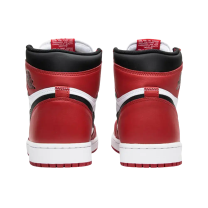 Tênis Nike Air Jordan 1 Retro High OG Chicago