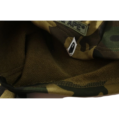 Bermuda Bape Shark Undefeated Camuflada