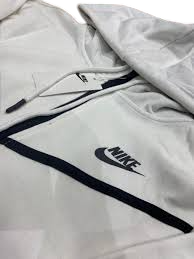 Conjunto Nike Tech Fleece Branco
