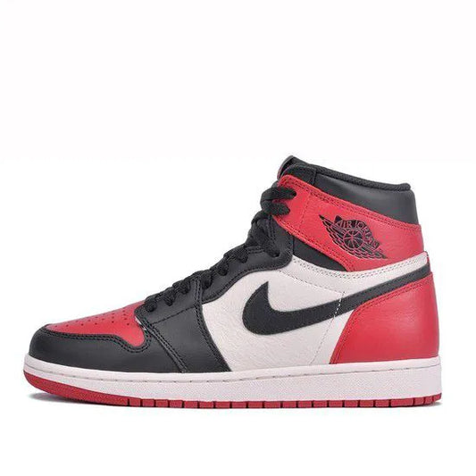 Tênis Nike Air Jordan 1 Retro High OG