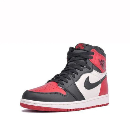 Tênis Nike Air Jordan 1 Retro High OG